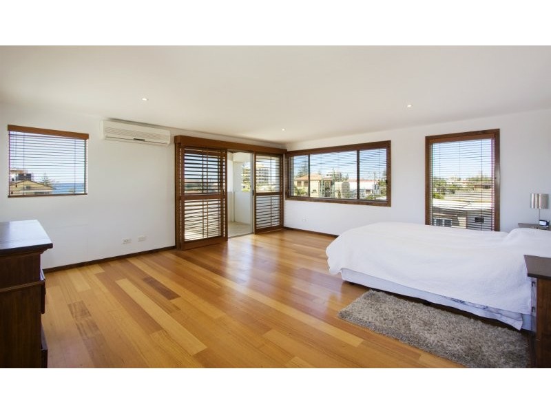 Mermaid Beach QLD 4218