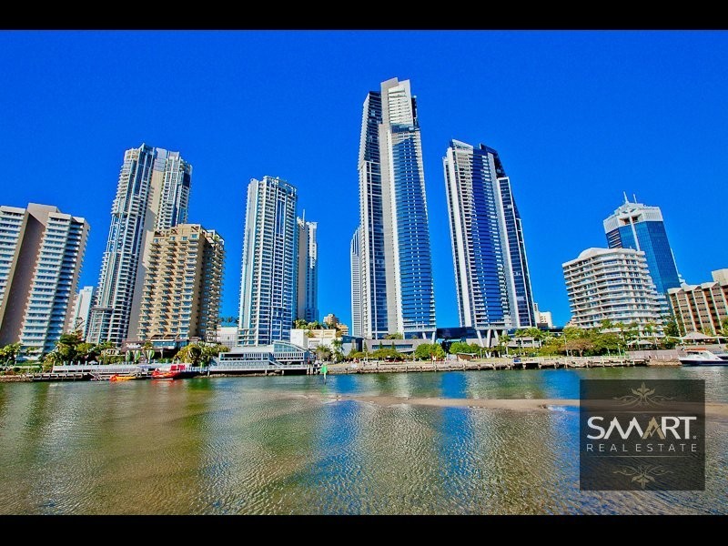 Chevron Island QLD 4217