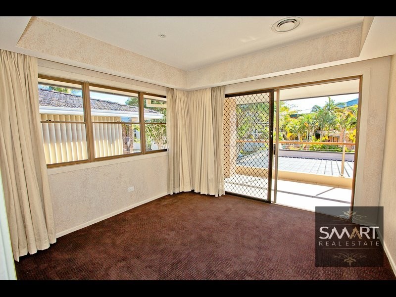 Chevron Island QLD 4217