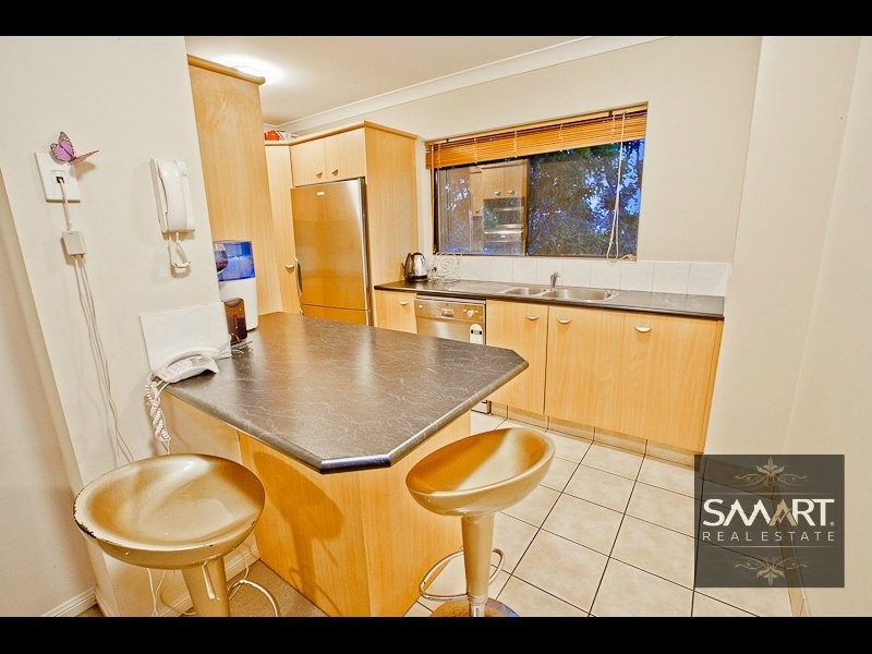 Chevron Island QLD 4217