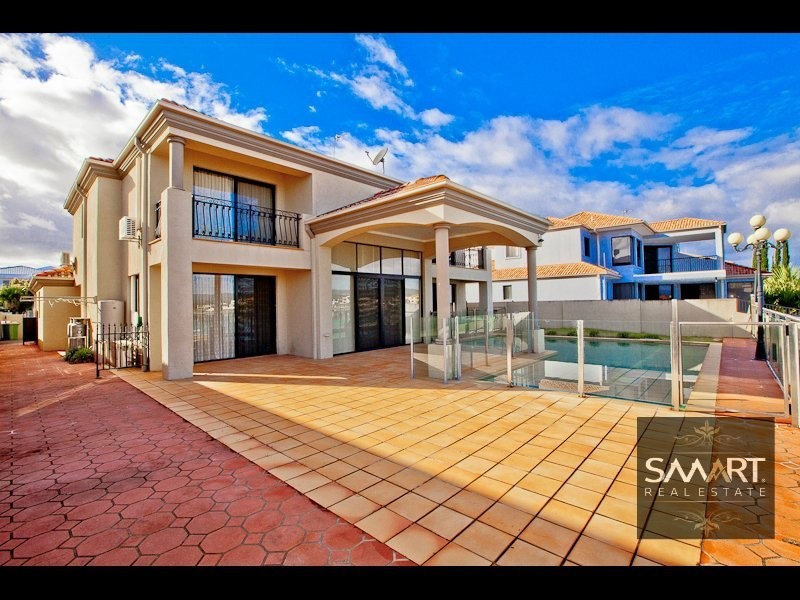 Benowa Waters QLD 4217