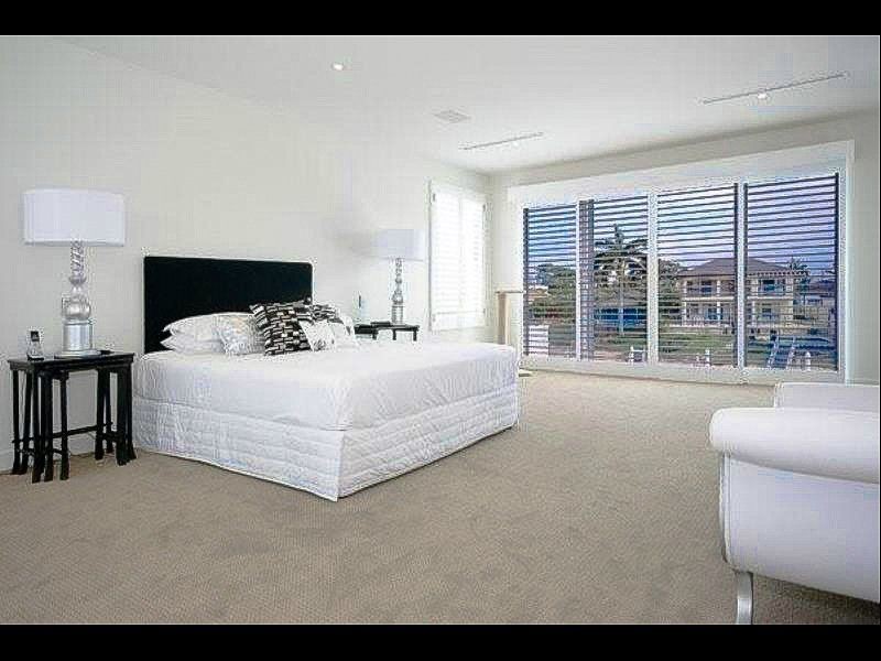 Isle Of Capri QLD 4217