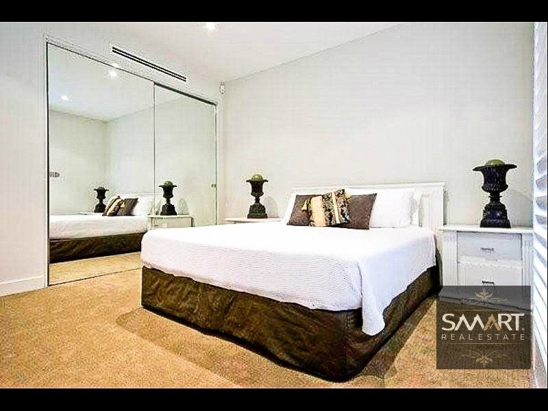 Isle Of Capri QLD 4217