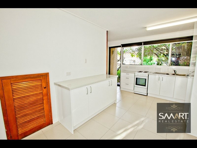 Chevron Island QLD 4217