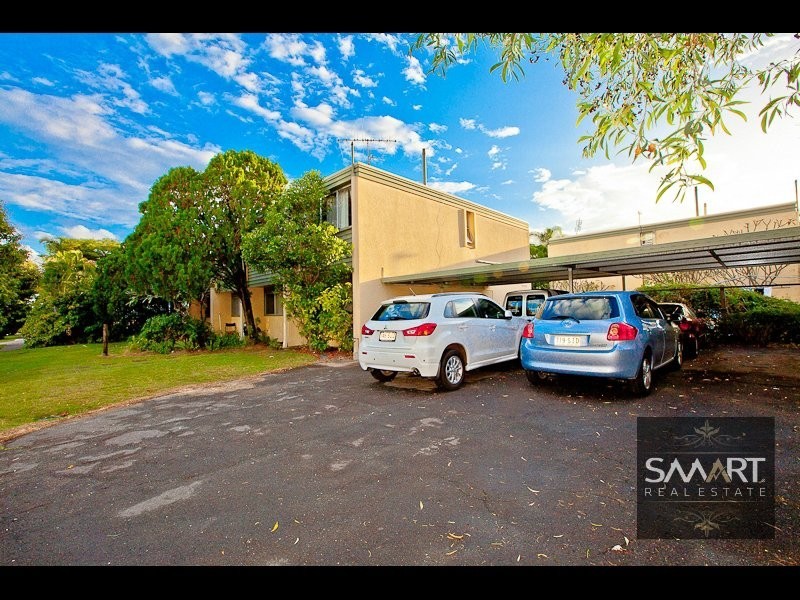 Chevron Island QLD 4217