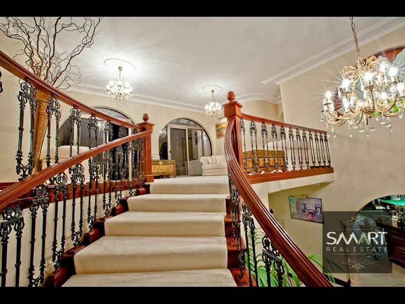 Benowa Waters QLD 4217