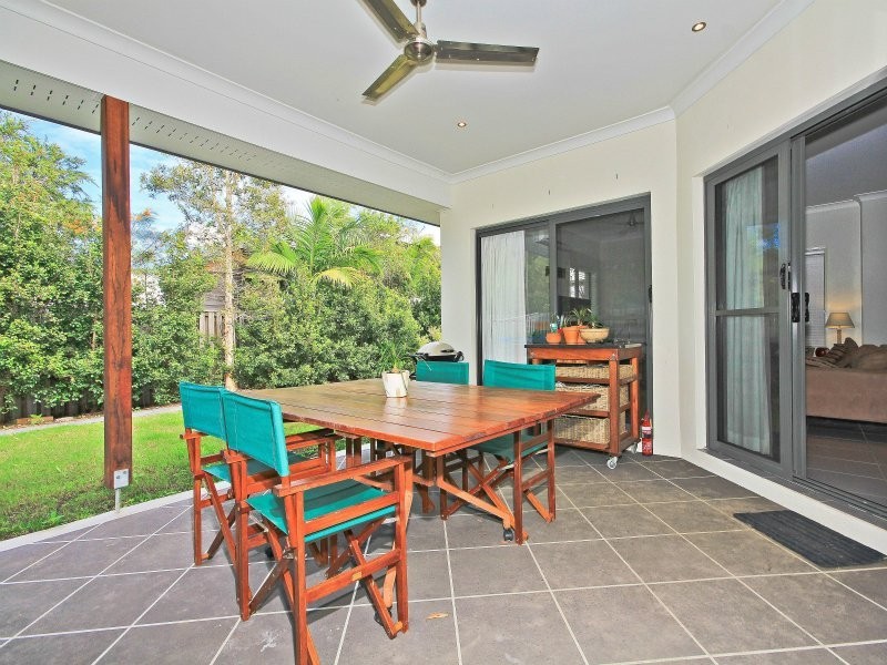 Coomera Waters QLD 4209