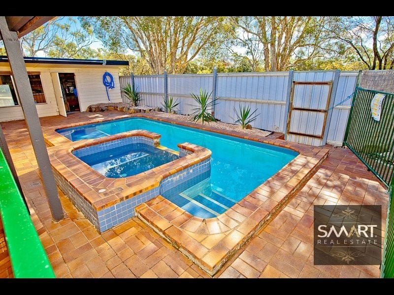Labrador QLD 4215