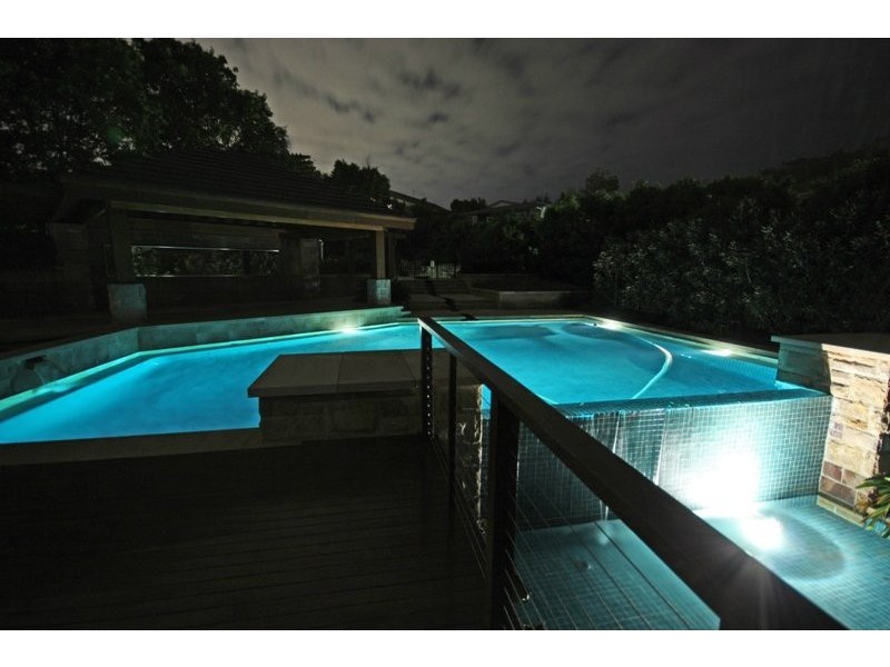 Highland Park QLD 4211