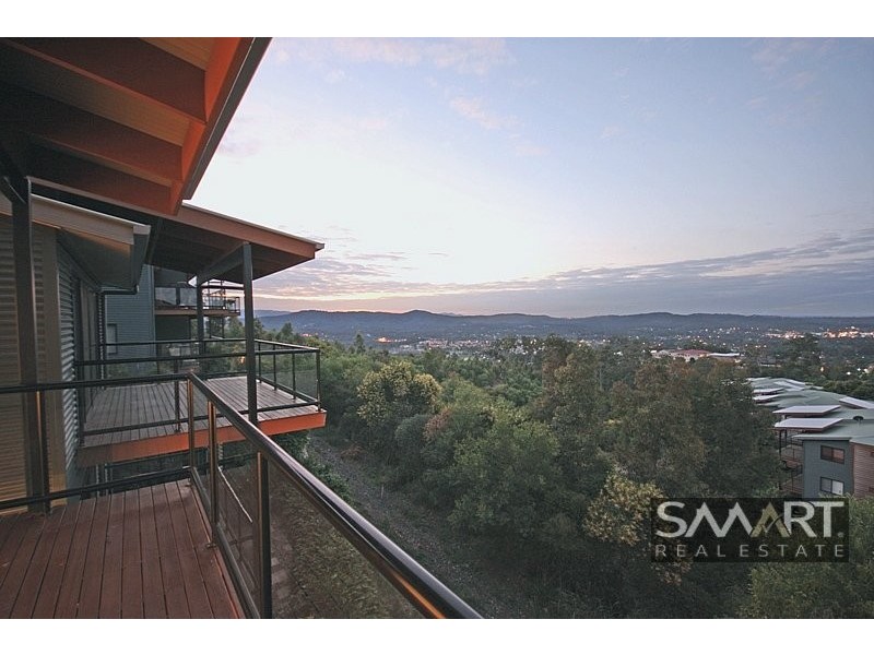 Highland Park QLD 4211