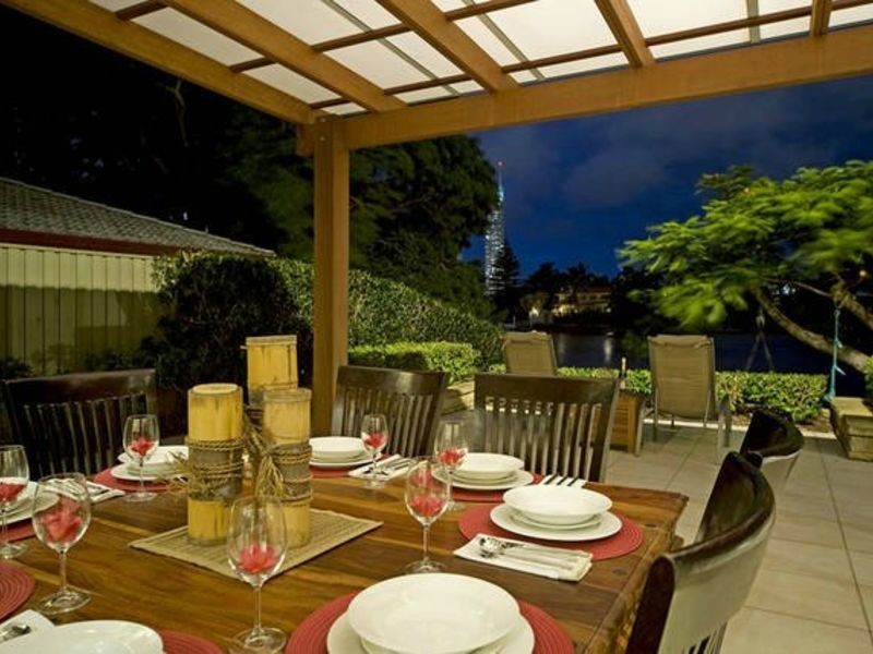 3 Inga Avenue, Surfers Paradise QLD 4217