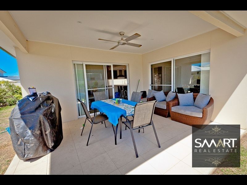 Hope Island QLD 4212