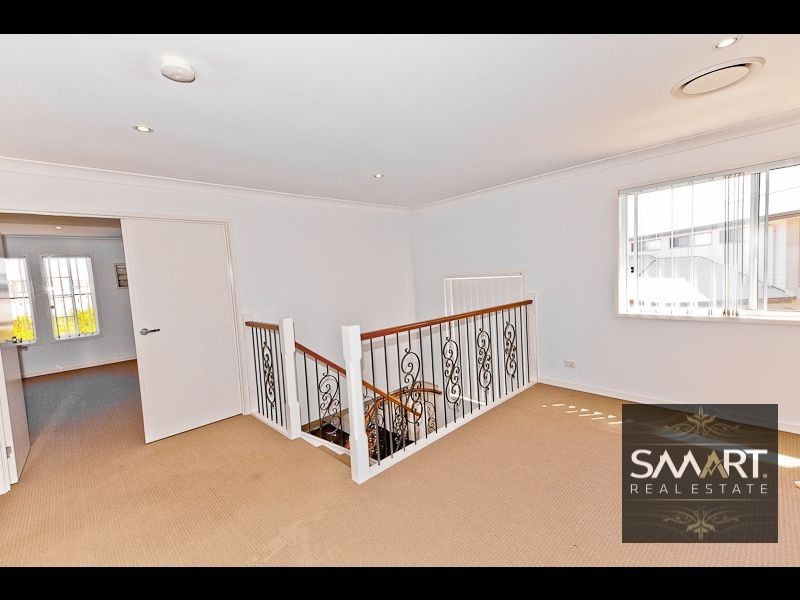 Hope Island QLD 4212