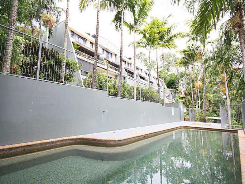 13/16-20 RAY STREET, Yorkeys Knob QLD 4878