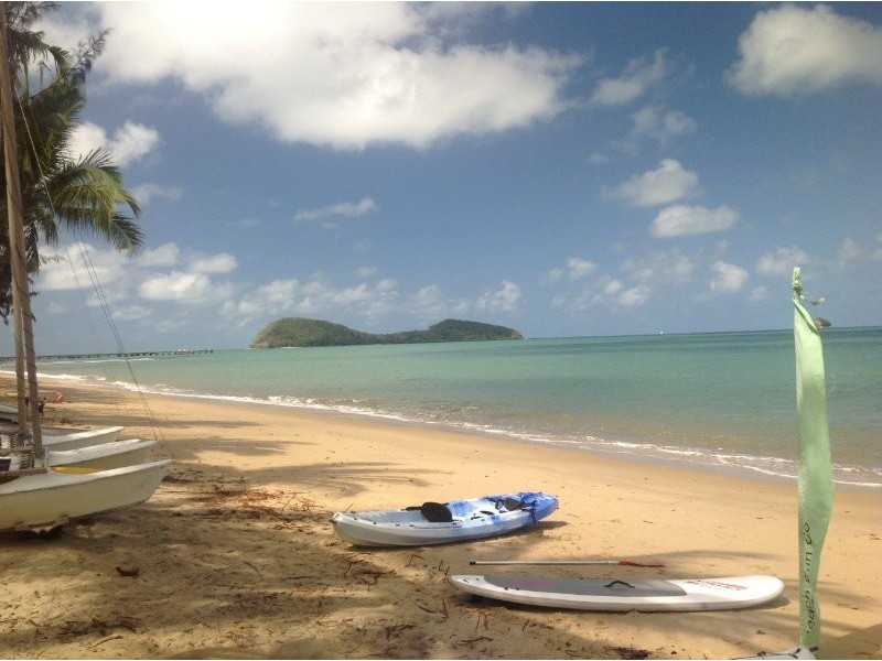 7/65 CEDAR ROAD, Palm Cove QLD 4879