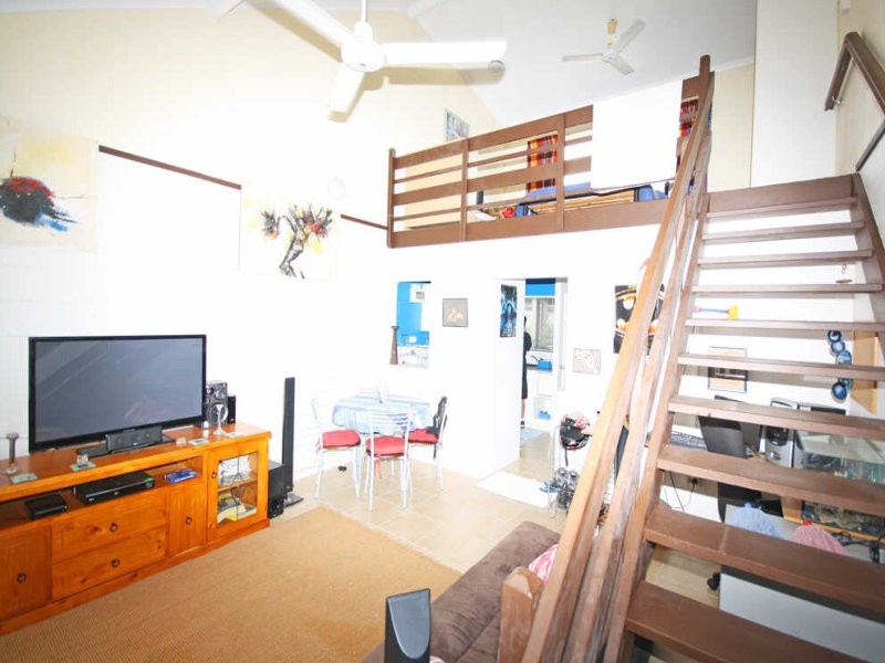 17/108 MAYERS STREET, Manunda QLD 4870