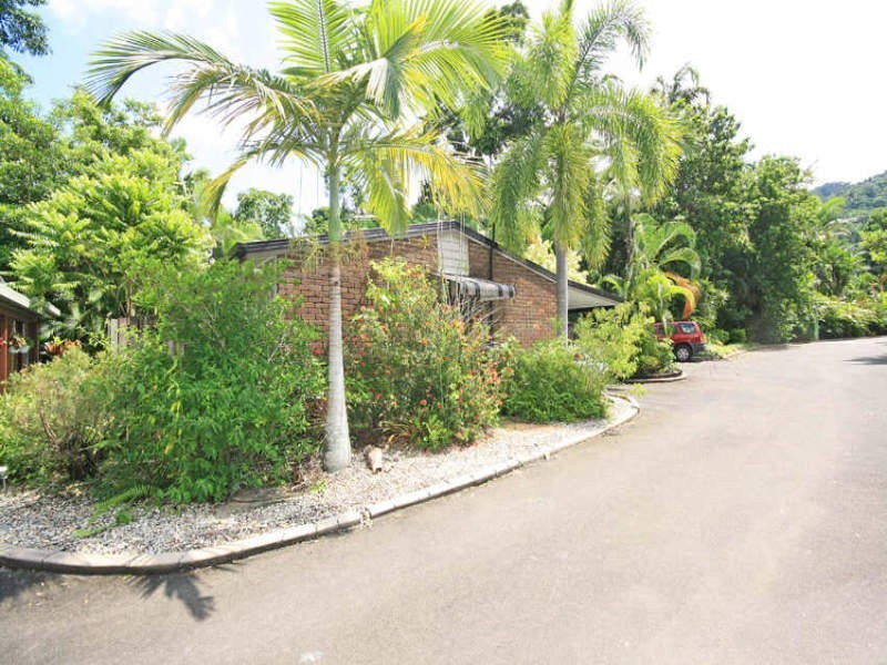 6/23 HEAVEY CRESCENT, Whitfield QLD 4870