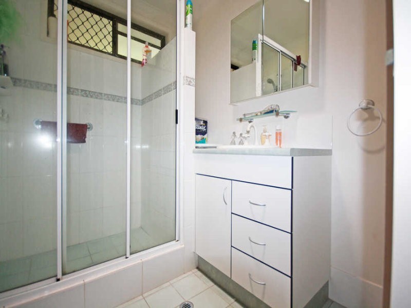 6/23 HEAVEY CRESCENT, Whitfield QLD 4870