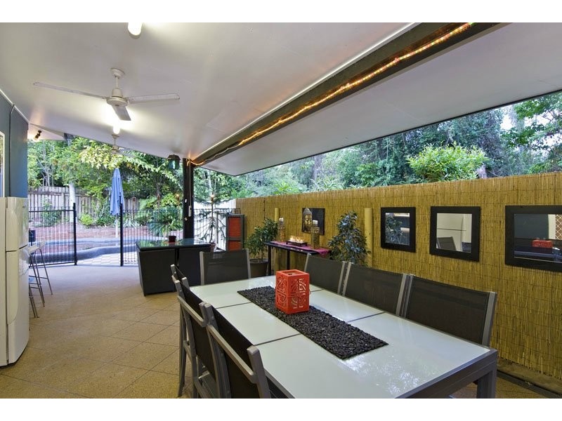 2 Compton Court, Bentley Park QLD 4869