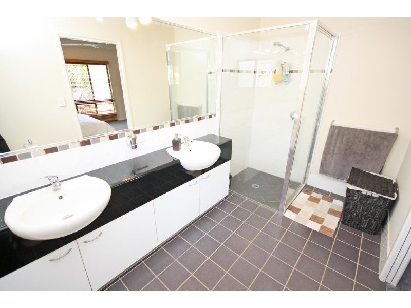 94 COOKTOWN RD, Edmonton QLD 4869