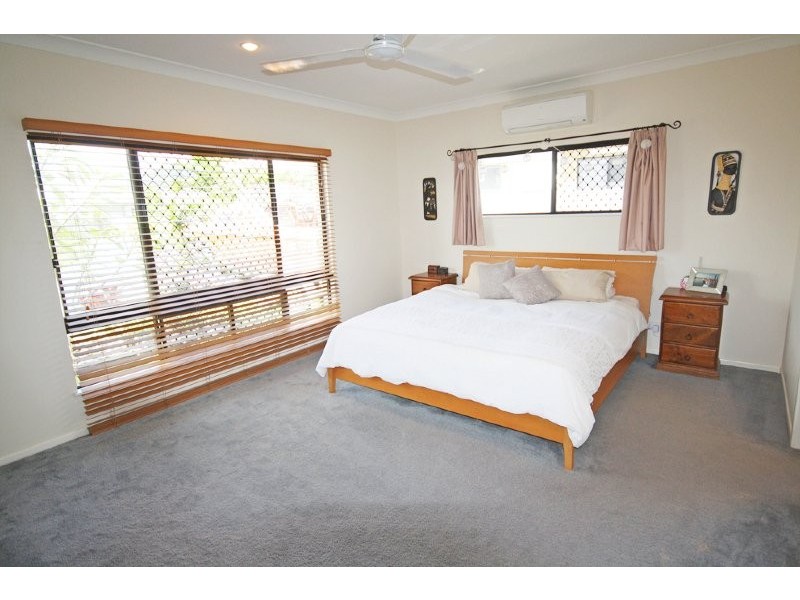 94 COOKTOWN RD, Edmonton QLD 4869