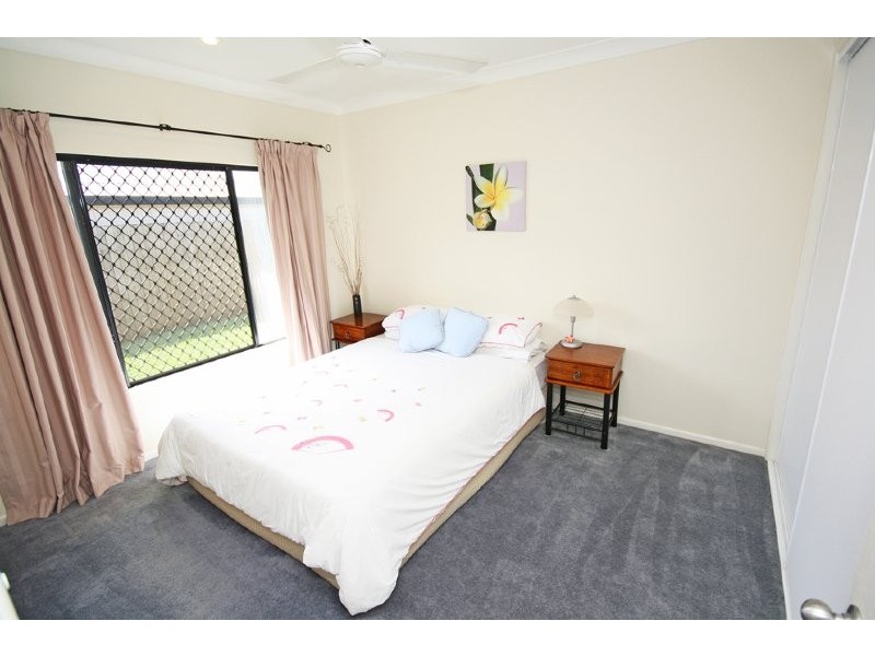 94 COOKTOWN RD, Edmonton QLD 4869