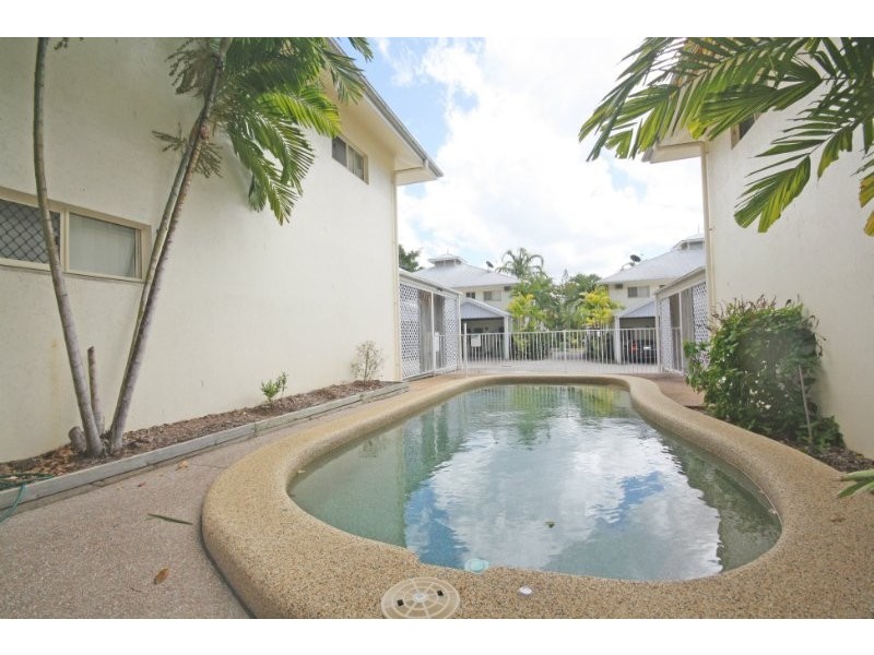 6/7-9 Le Grande Street, Freshwater QLD 4870