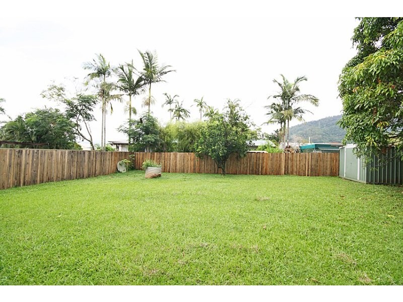 189 Toogood Road, Bayview Heights QLD 4868