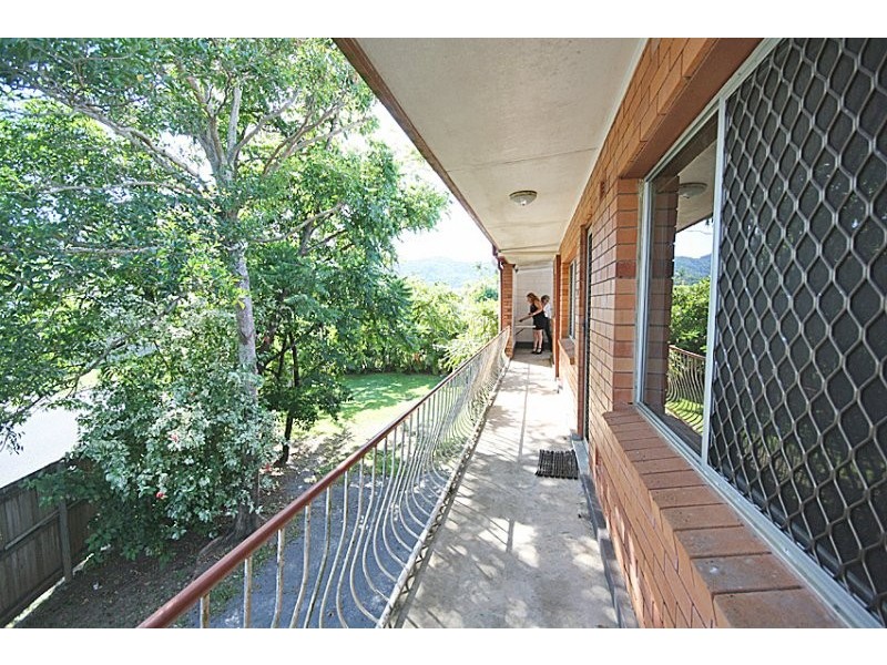 4/12 Sandown Close, Woree QLD 4868