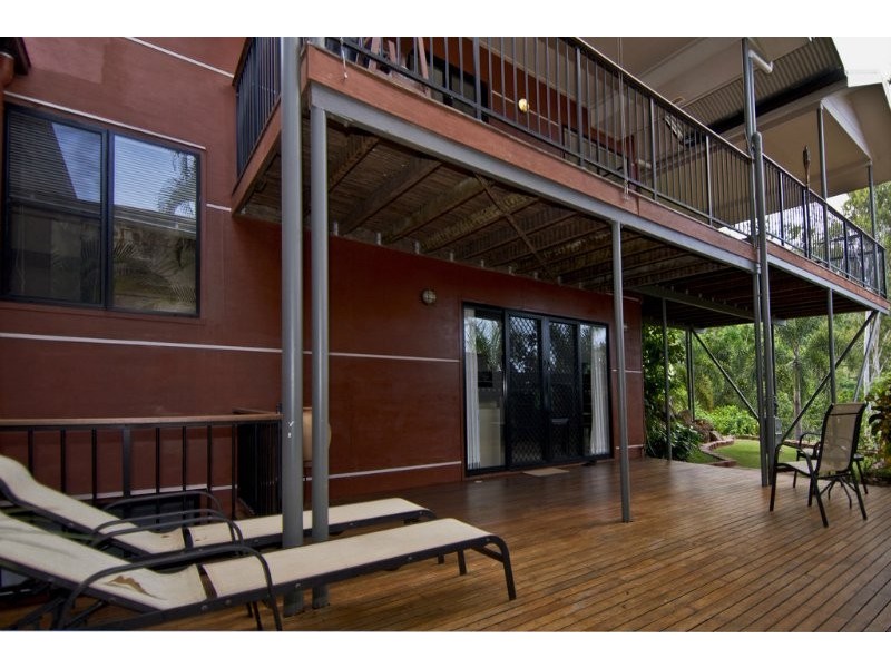 4 Gayundah Street, Earlville QLD 4870