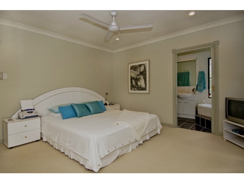 4 Gayundah Street, Earlville QLD 4870