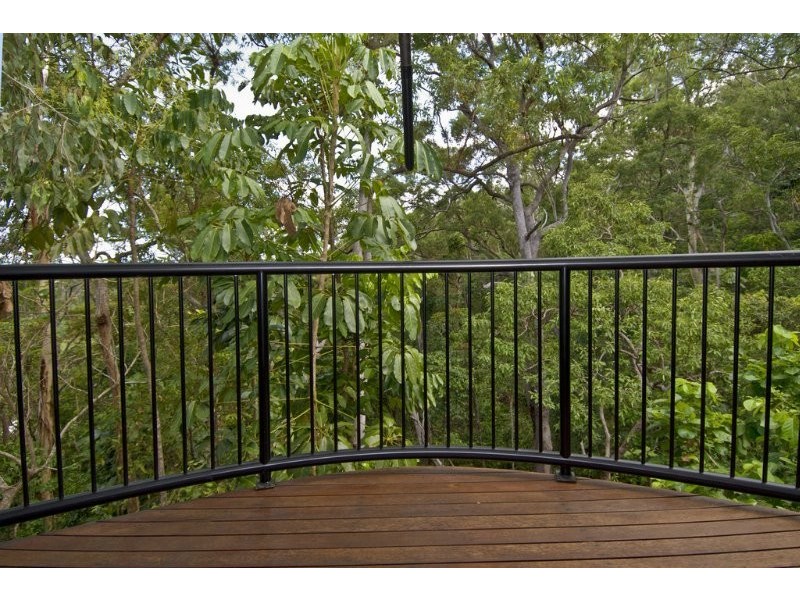 4 Gayundah Street, Earlville QLD 4870