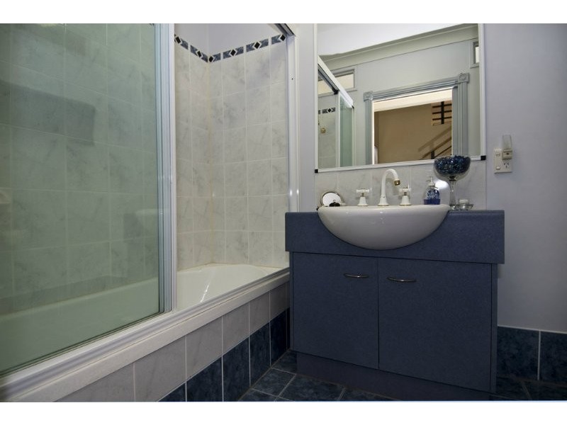 4 Gayundah Street, Earlville QLD 4870