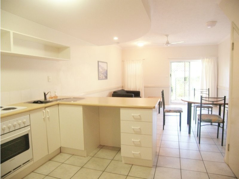 2/13 Rutherford Street, Yorkeys Knob QLD 4878