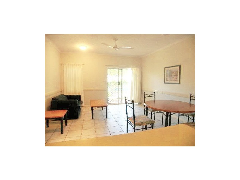 2/13 Rutherford Street, Yorkeys Knob QLD 4878