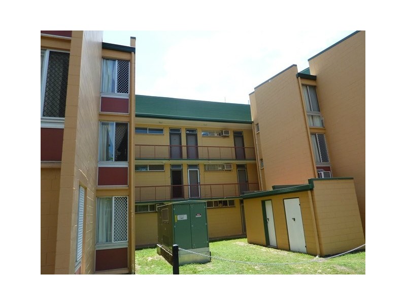20/186 Lake Street, Cairns QLD 4870