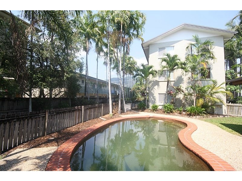 13/2 Mayers Street, Manunda QLD 4870