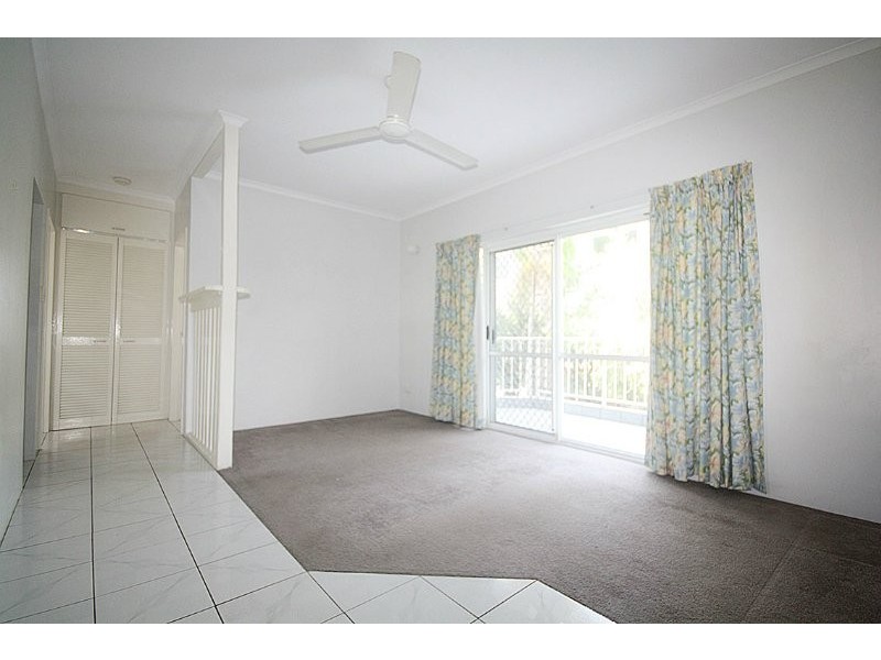 13/2 Mayers Street, Manunda QLD 4870