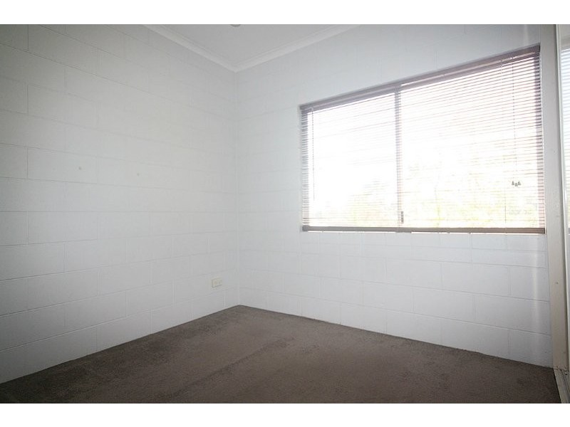 13/2 Mayers Street, Manunda QLD 4870
