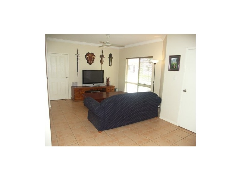6 Moth Close, Edmonton QLD 4869