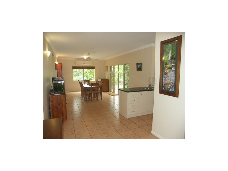 6 Moth Close, Edmonton QLD 4869