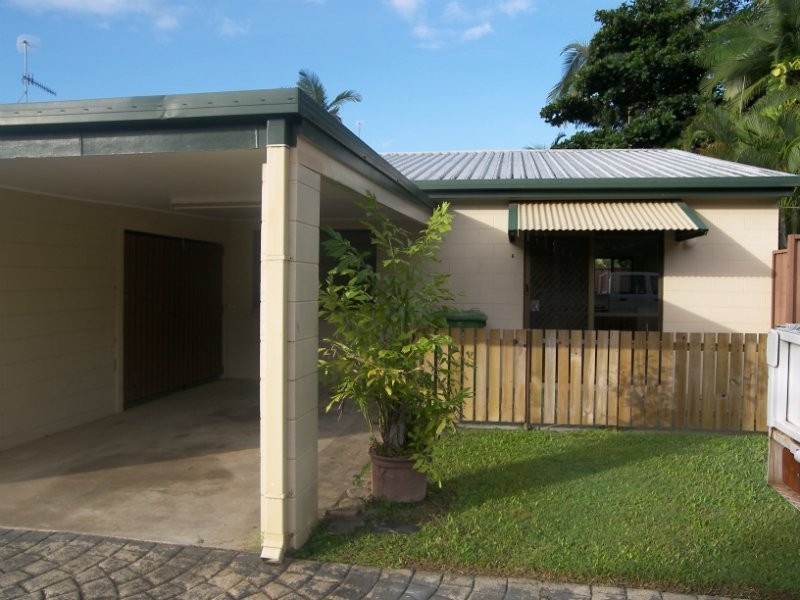 8/28 Girralong Street, Woree QLD 4868