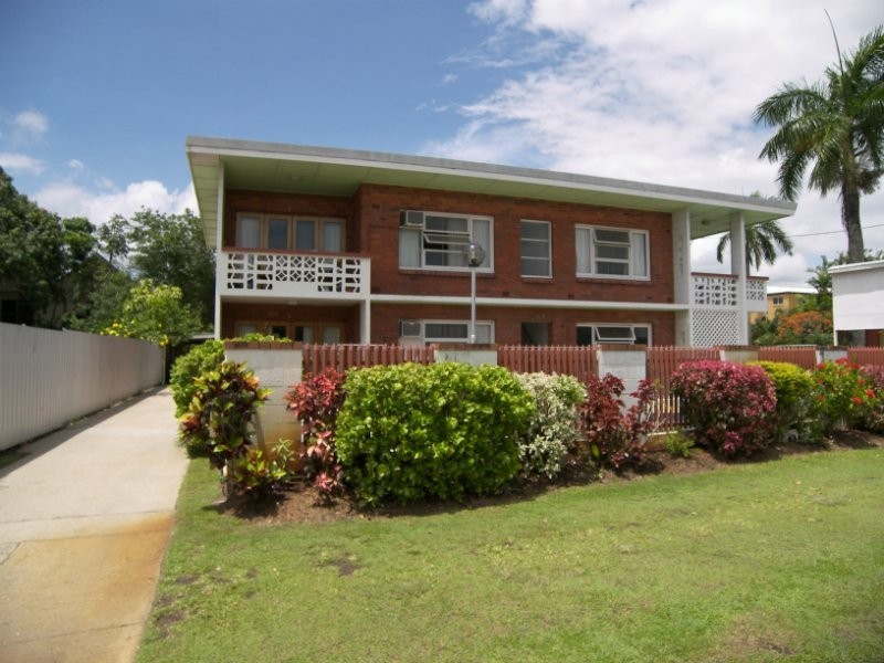 3/263 Lake Street, Cairns North QLD 4870