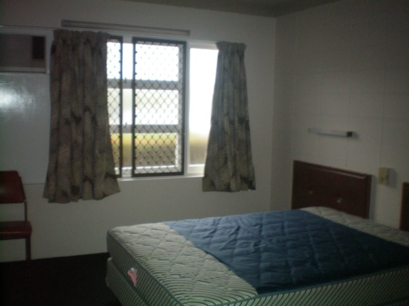 3/263 Lake Street, Cairns North QLD 4870