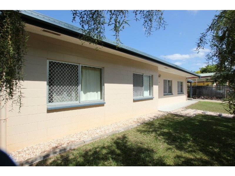 Bentley Park QLD 4869