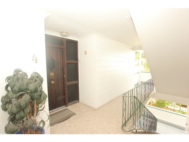 Cairns North QLD 4870