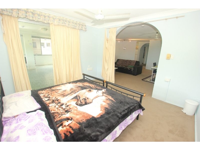 Cairns North QLD 4870