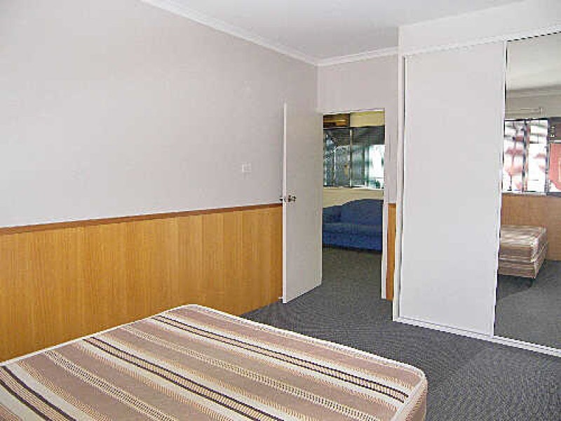 1/15 Aplin Street, Cairns QLD 4870