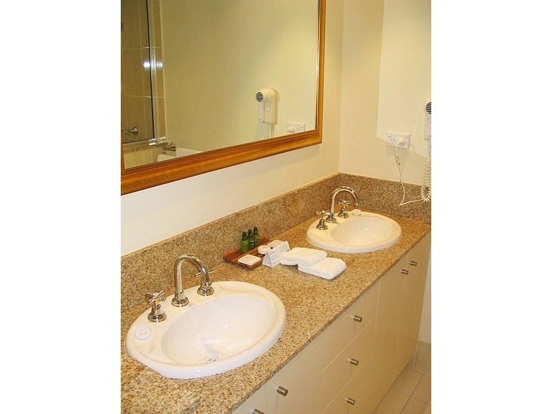 Cairns North QLD 4870