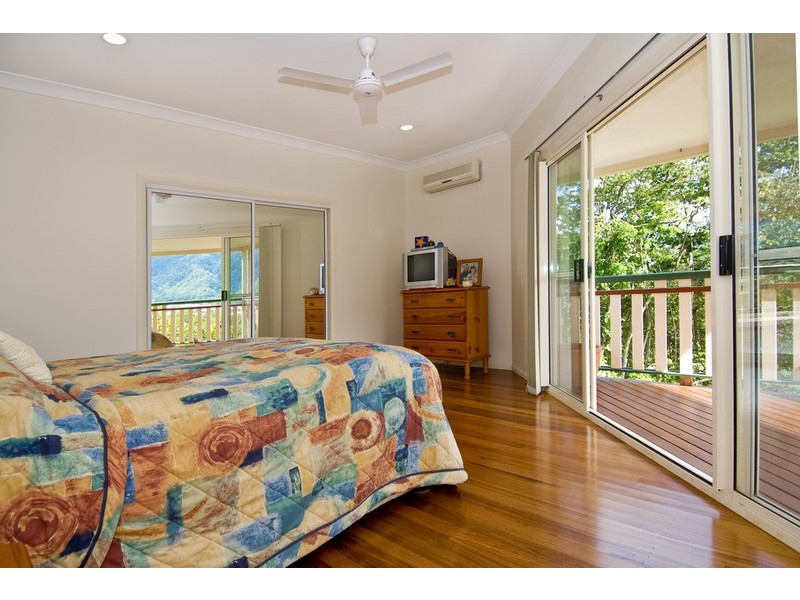 10 Timberlea Drive, Bentley Park QLD 4869